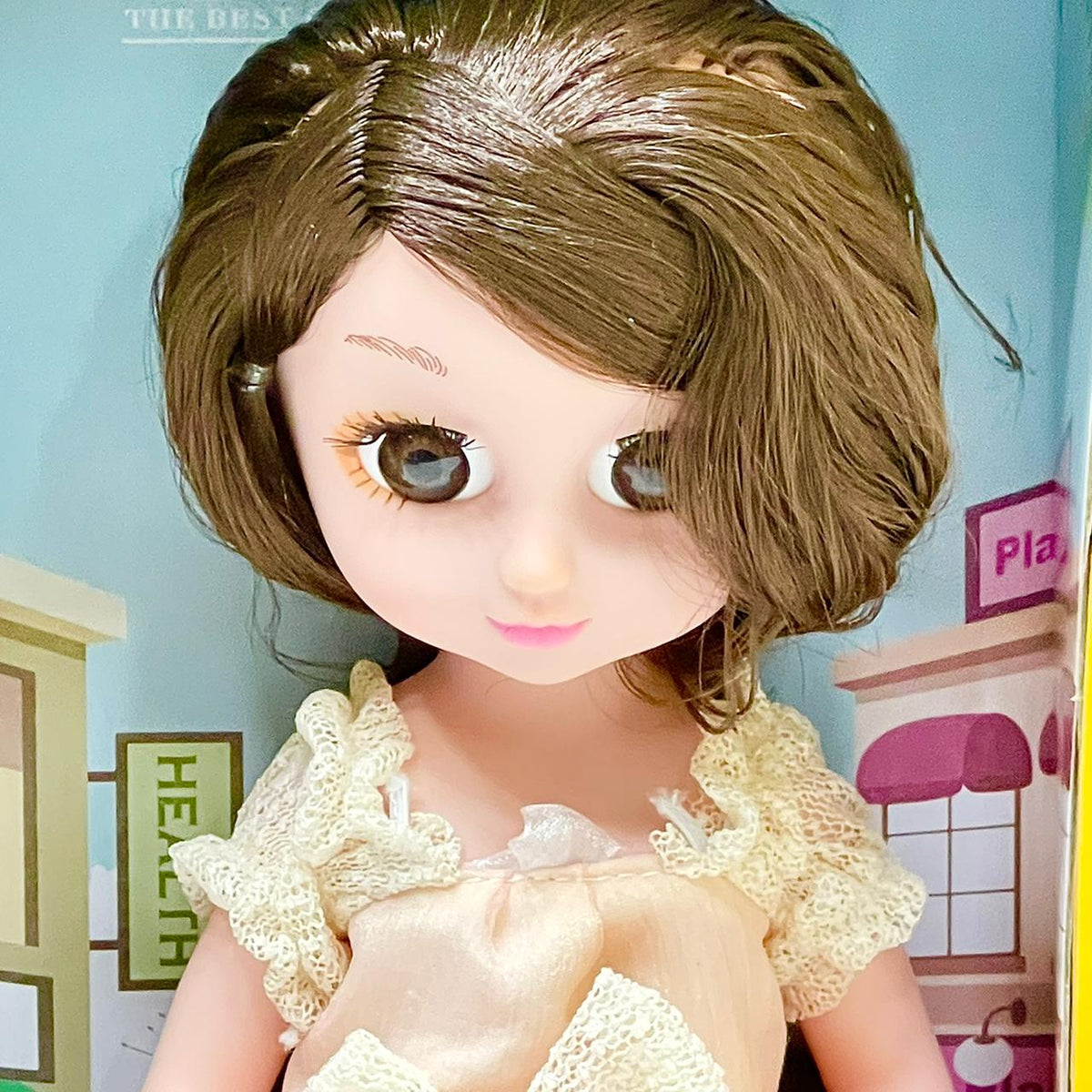 Bonnie Girl Doll with Stylish Outfit