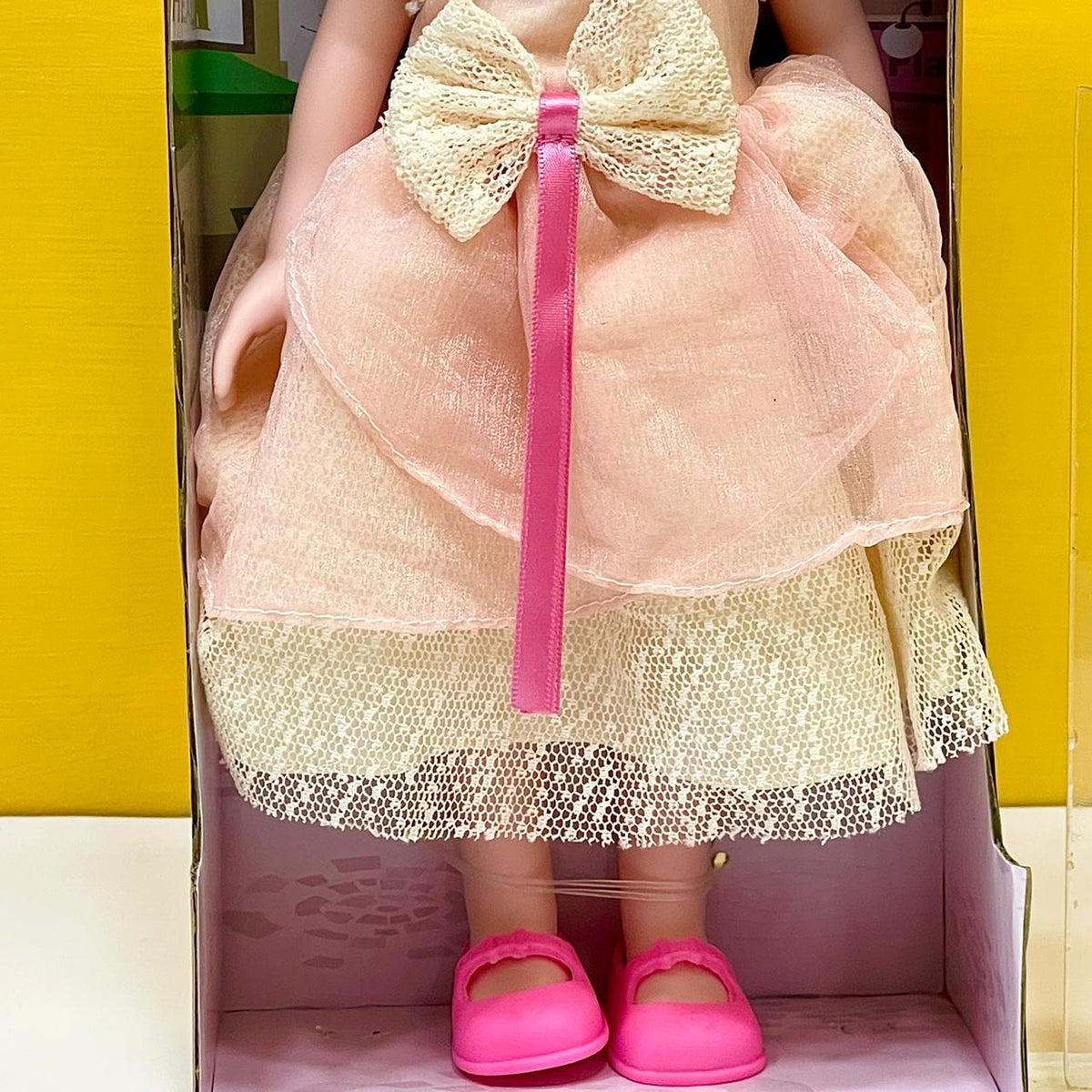 Bonnie Girl Doll with Stylish Outfit
