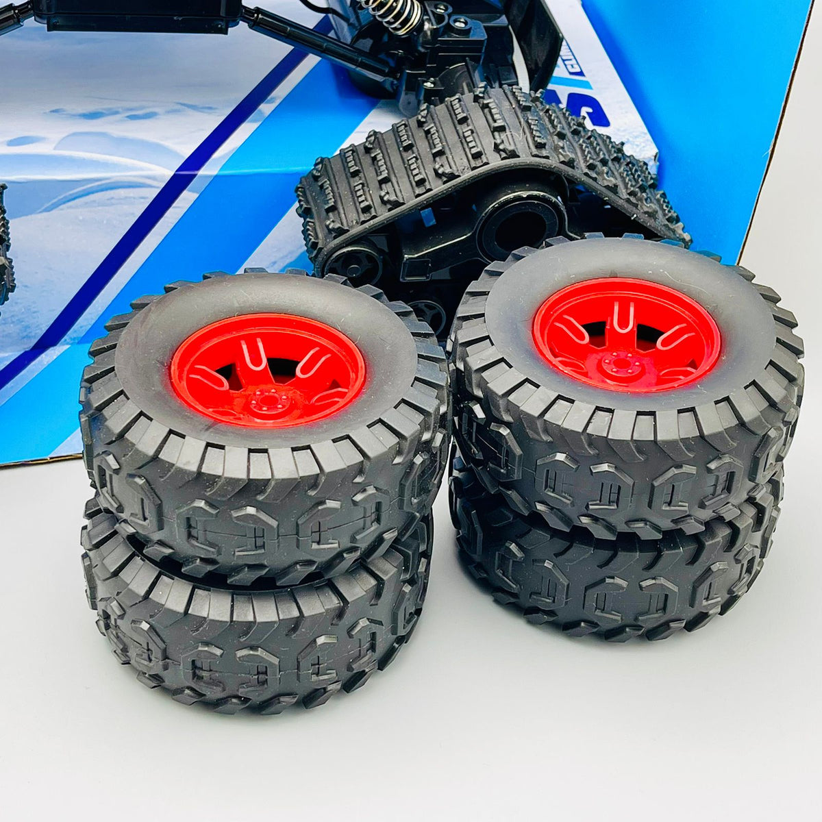 2.4G 4WD All Terrain Top Speed Climbing Stunt Car