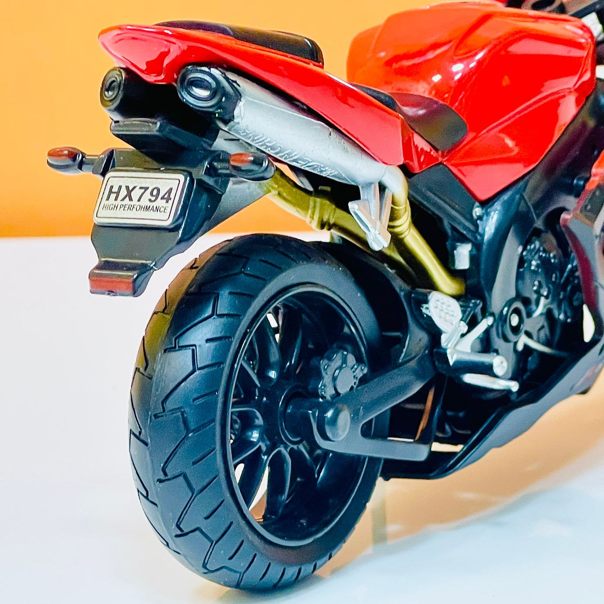 Diecast Yamaha YZF-R1
