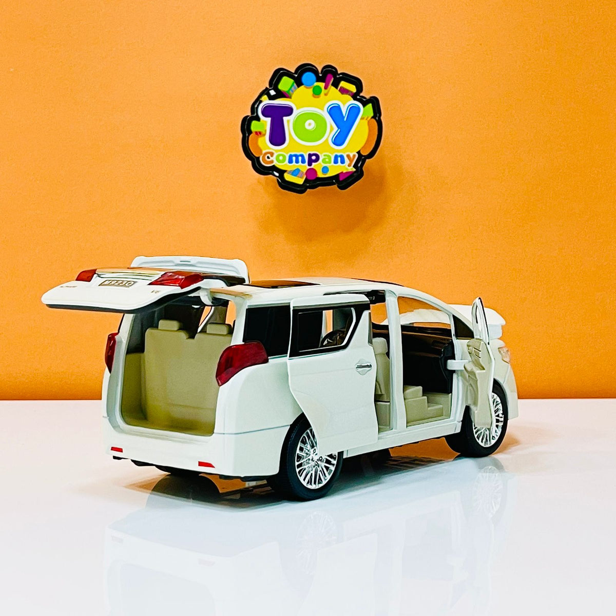 Diecast Toyota Alphard