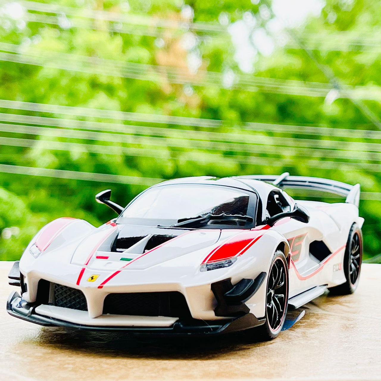 Die-cast Metal 1:24 Ferrari FXX-K Sports Model Car
