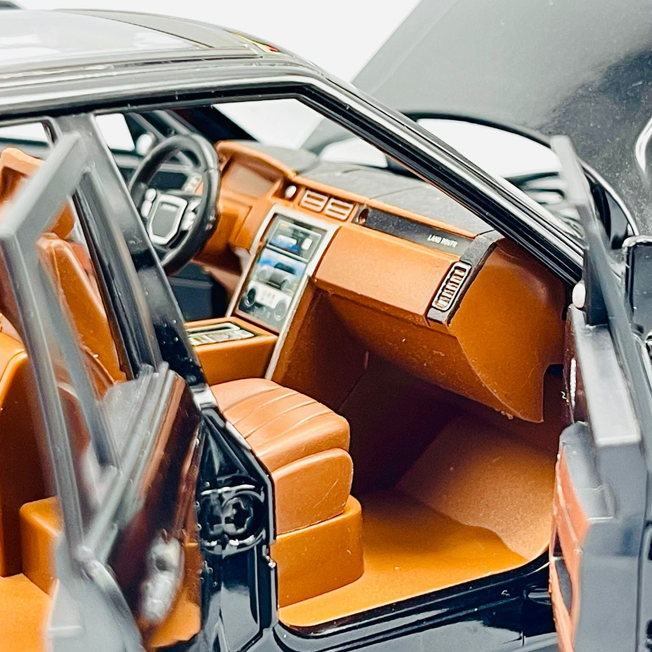 1:24 Diecast Metal Body Range Rover