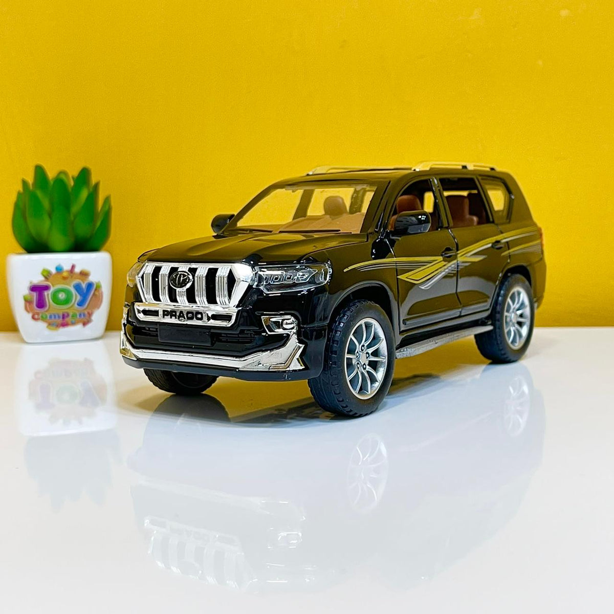 1:24 Scale Diecast Land Cruiser Prado TX