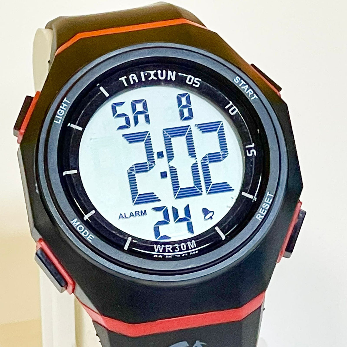 Taixun Digital Water Resistant Sports Watch - Black & Red