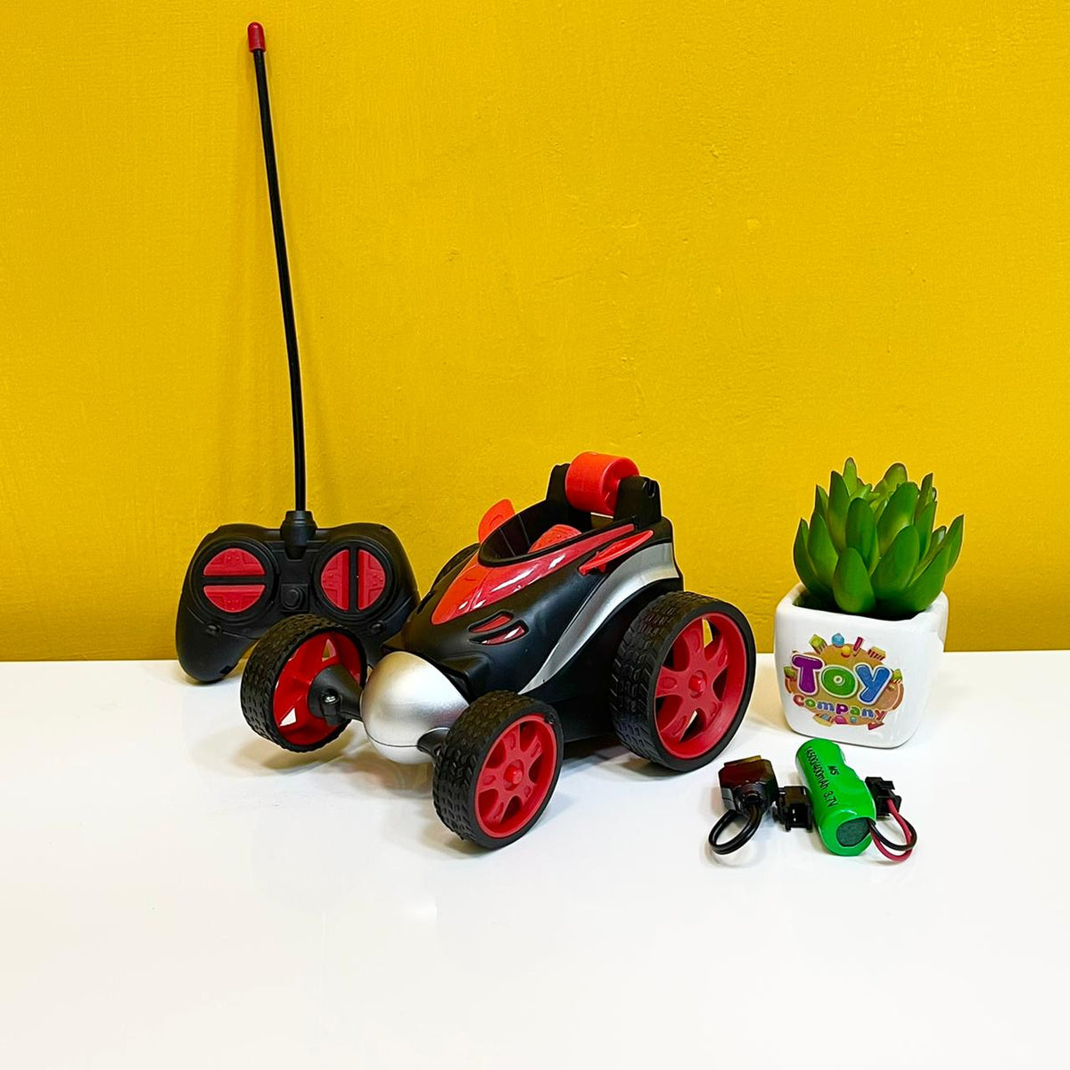 Micro RC Tumbling Stunt Car (Copy)