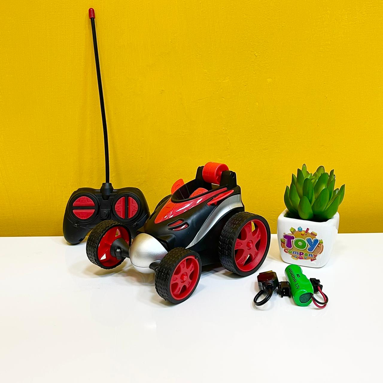 Micro RC Tumbling Stunt Car (Copy)