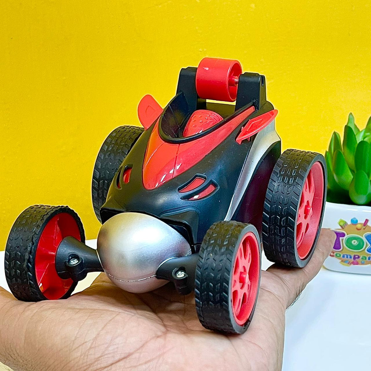 Micro RC Tumbling Stunt Car (Copy)