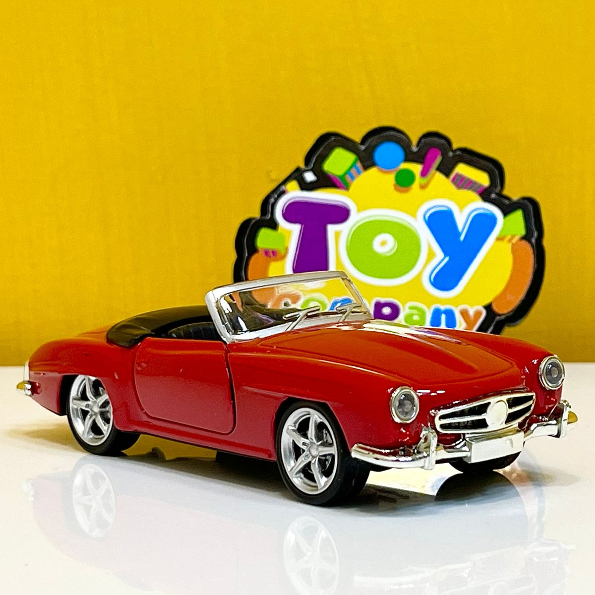 1:32 Diecast 1970 FIAT Convertible Sports