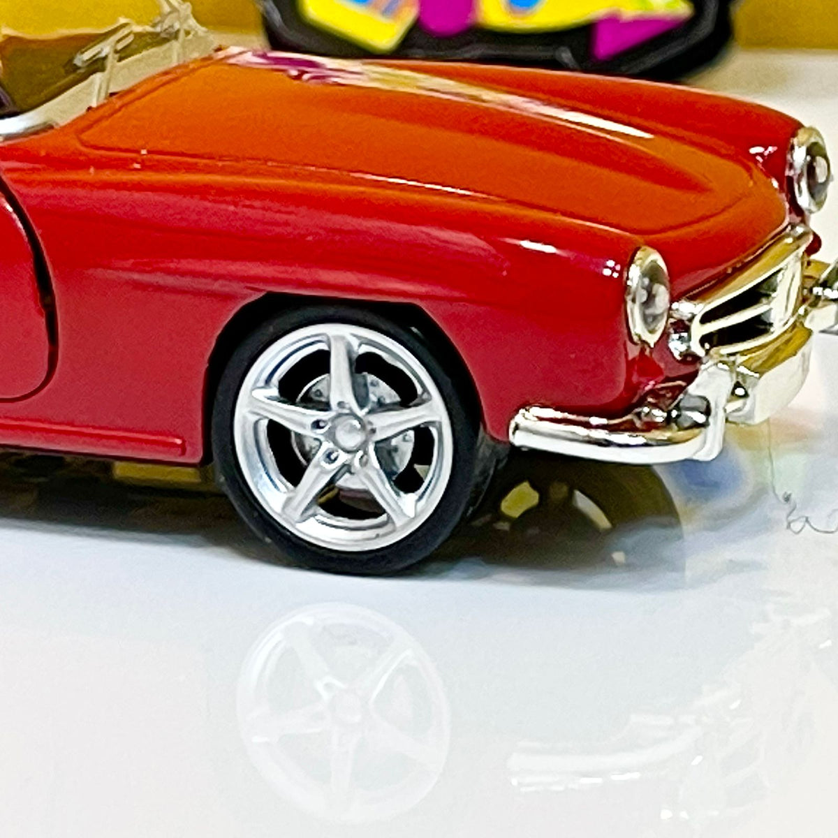 1:32 Diecast 1970 FIAT Convertible Sports