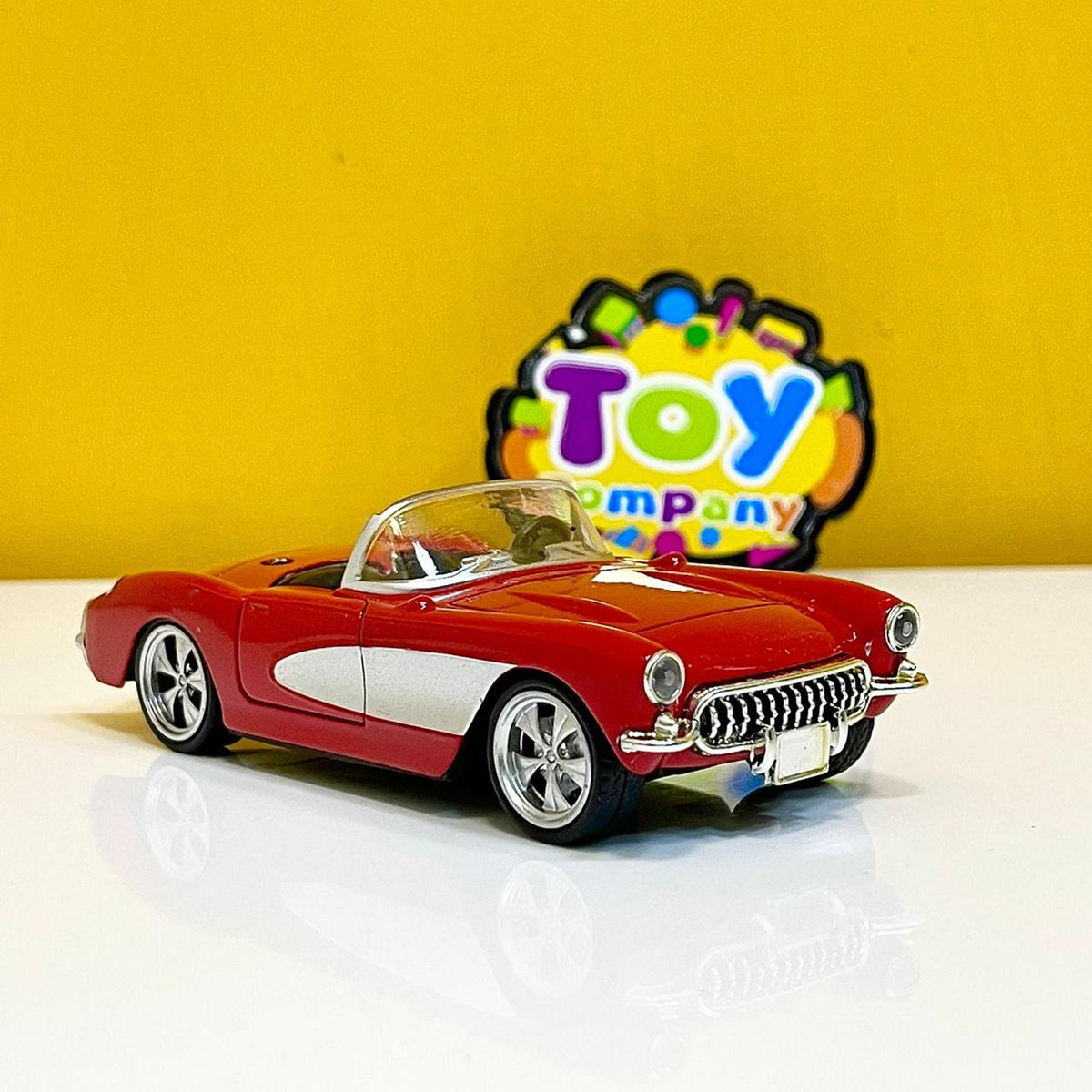 1:32 Scale 1957 Chevrolet Corvette