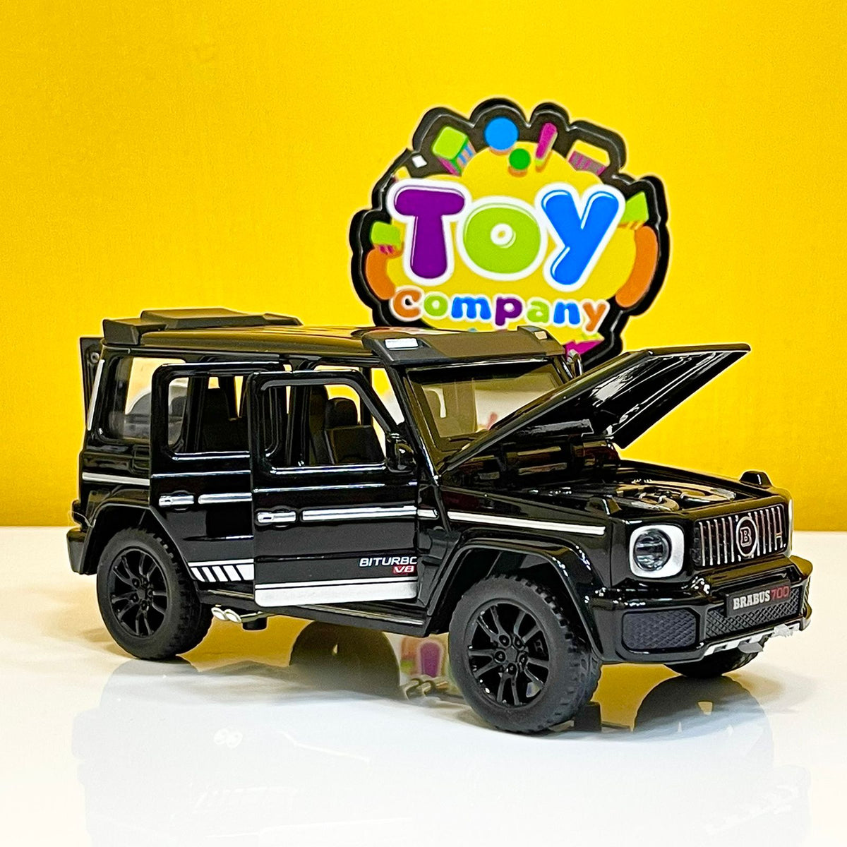 1:32 Scale Diecast Mercedes Brabus 700