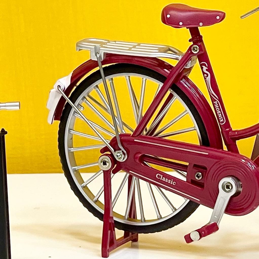1:10 Scale Classic Diecast Hand Made Bicycle