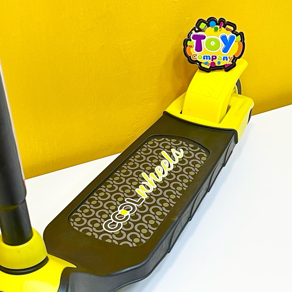 Cool Wheels Adjustable Handle Twist Scooter - Yellow