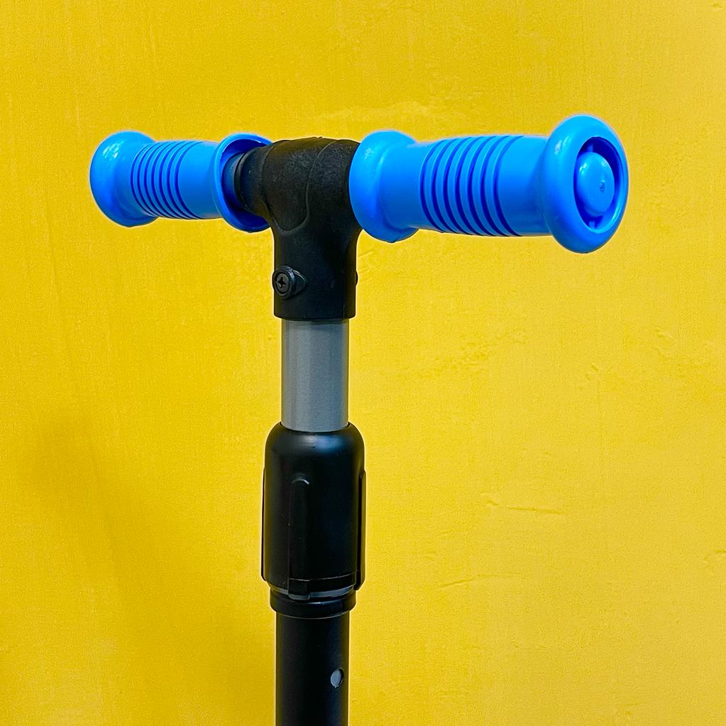 Cool Wheels Adjustable Handle Twist Scooter - Blue