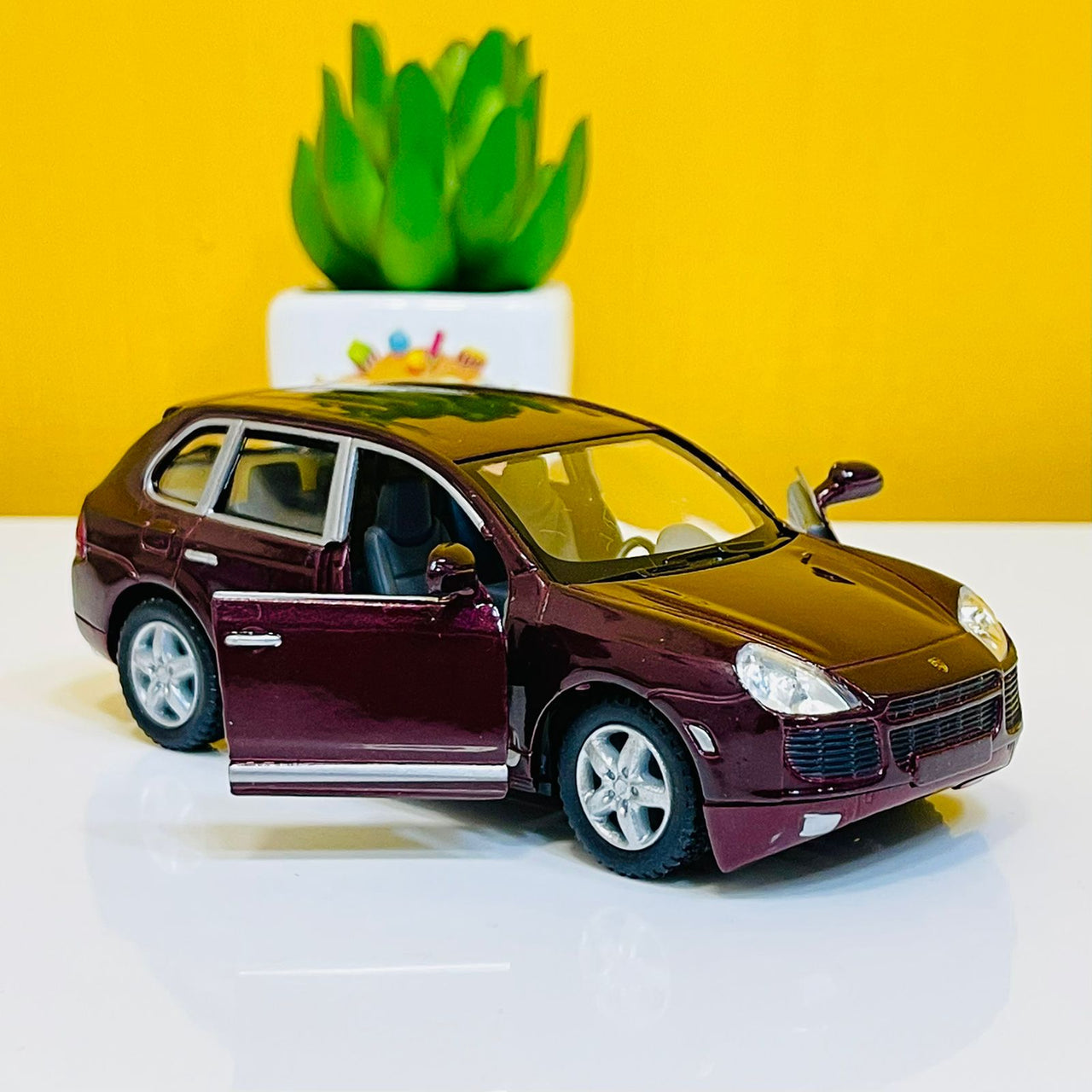 Kinsmart Porsche Cayenne Turbo Diecast Model