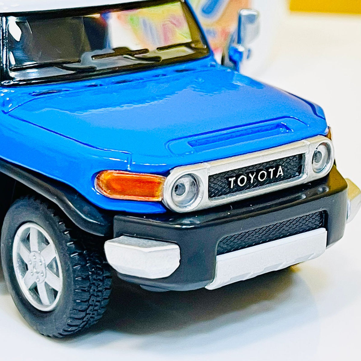 Kinsmart Metal Body Toyota FJ Cruiser