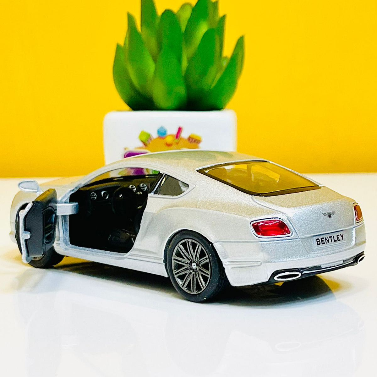 Kinsmart 2012 Bentley Continental GT Speed