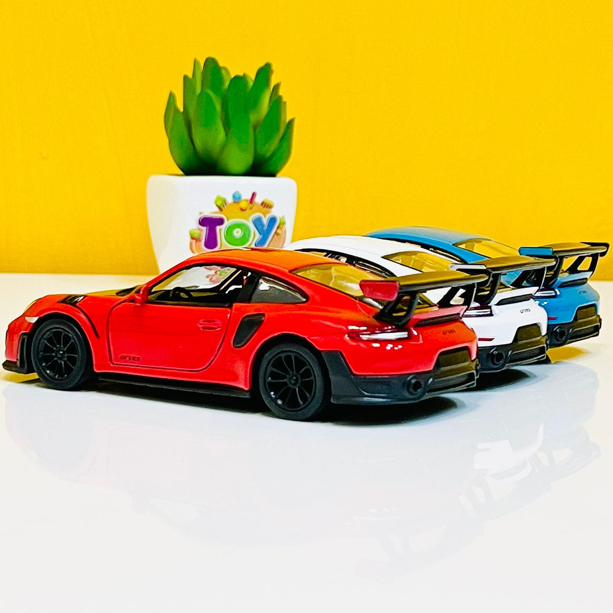 Kinsmart Metal Body Porsche 911 GT2 RS