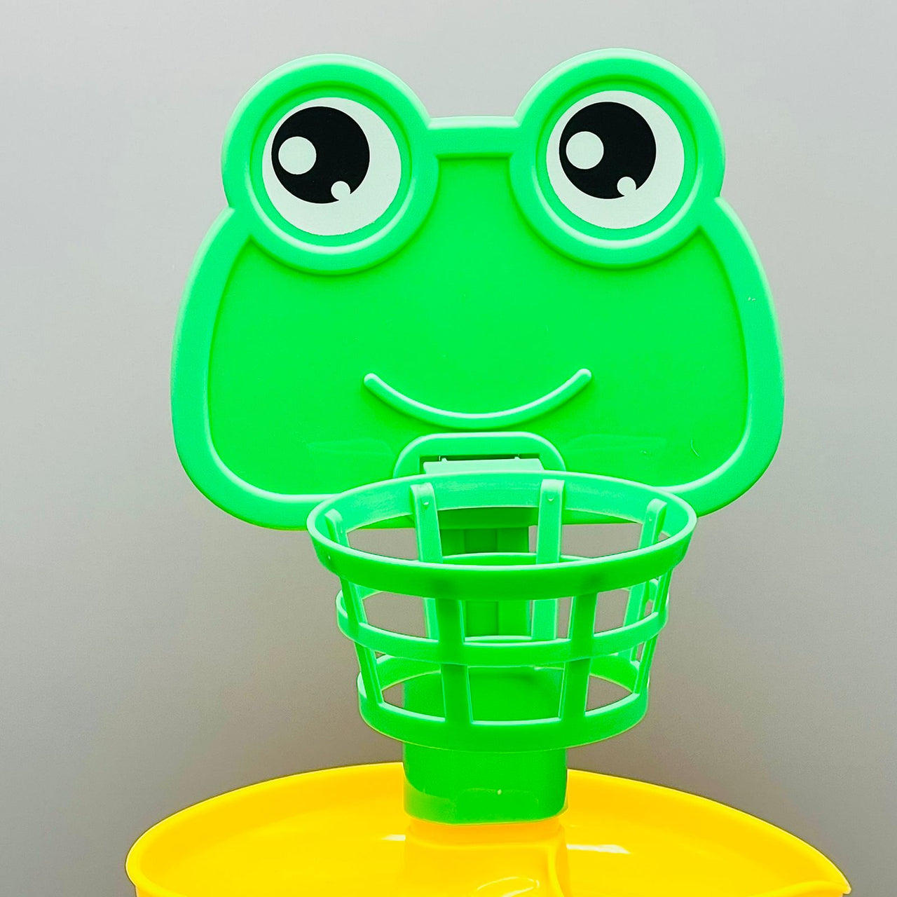 Baby Ball Drop & Roll Tower