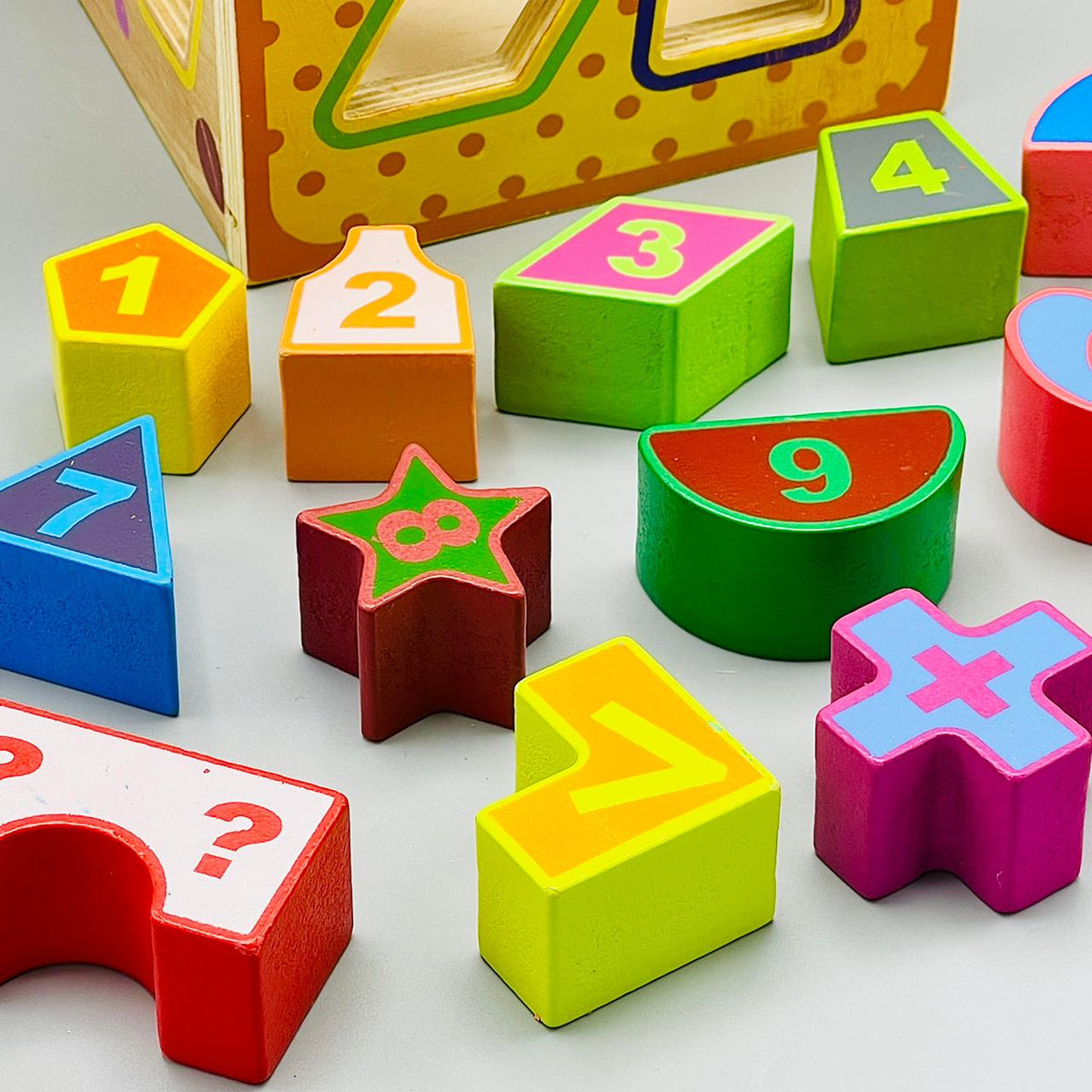 Shape & Number Sorting Intelligence Box