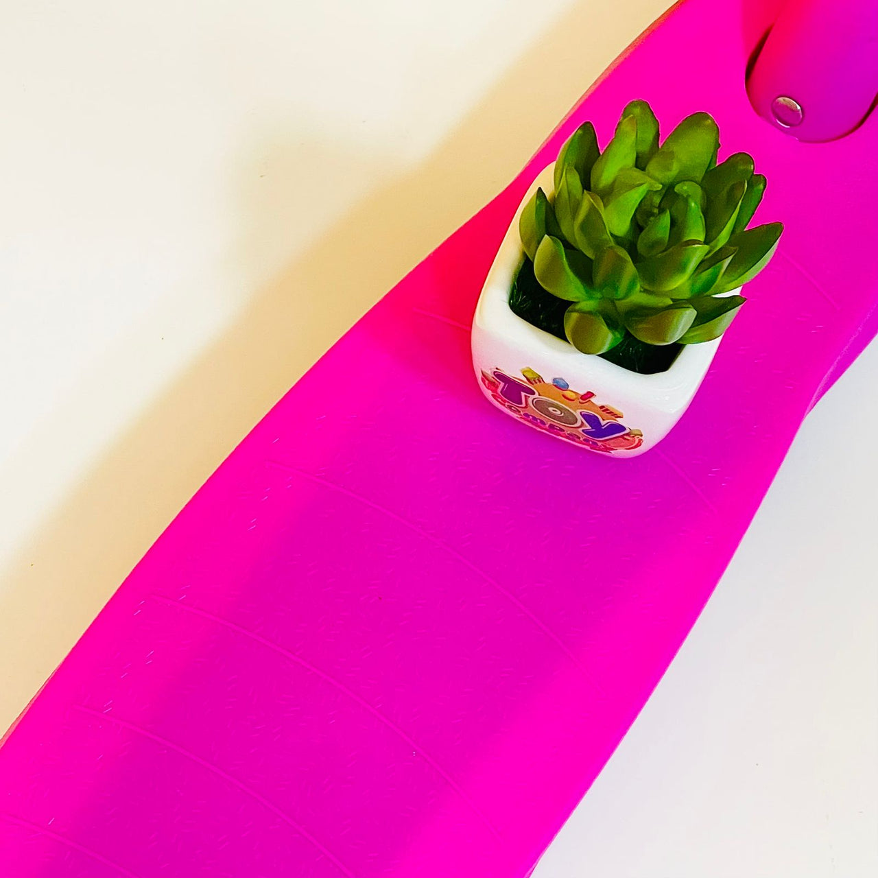 3 Wheels Unicorn Scooter with Lights - Pink