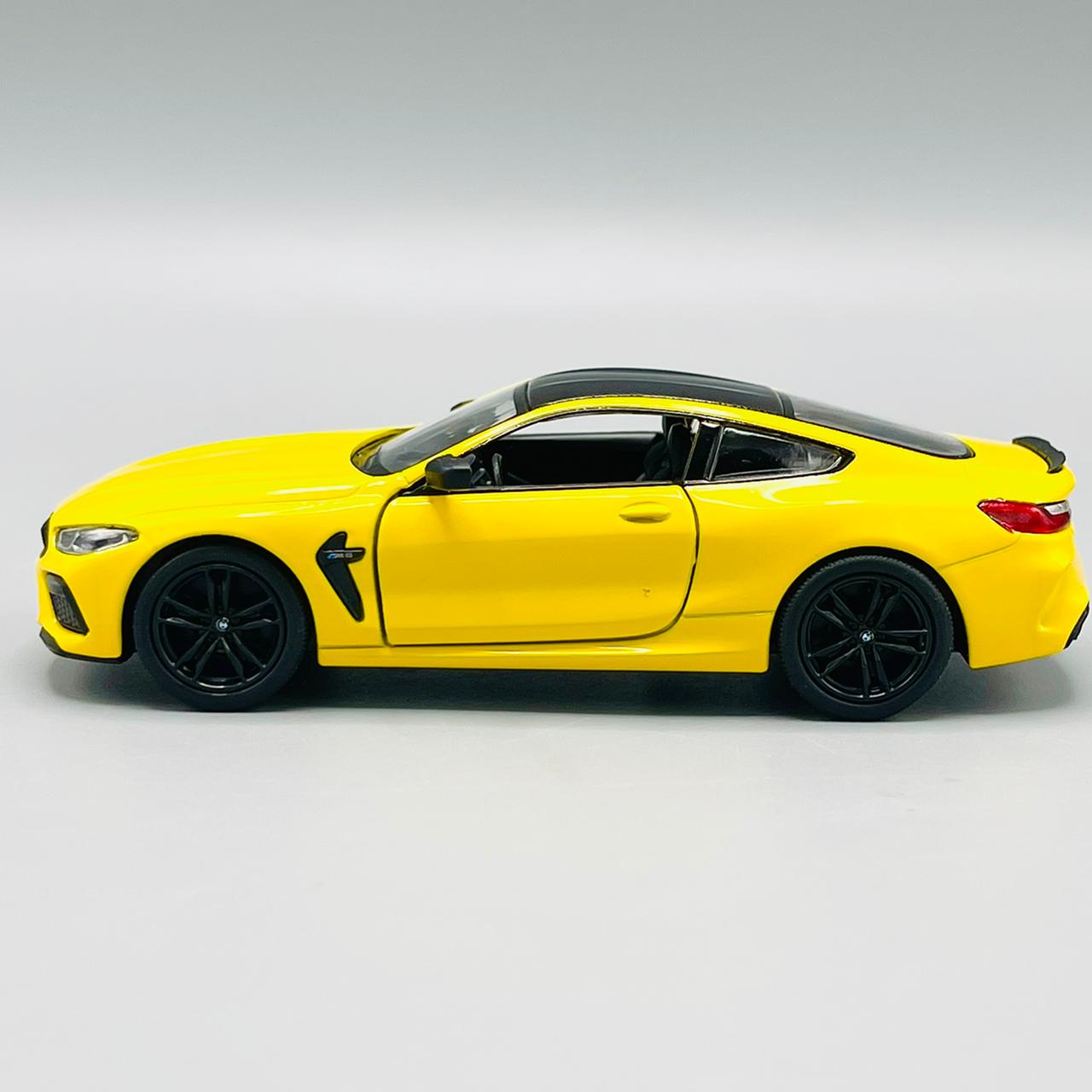 Kinsmart Metal Body BMW M8 Competition Coupe