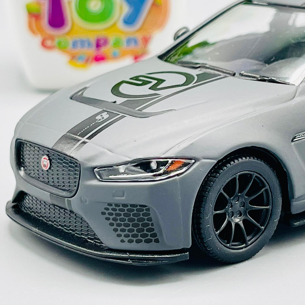 Kinsmart Metal Body Jaguar XE SV Project 8