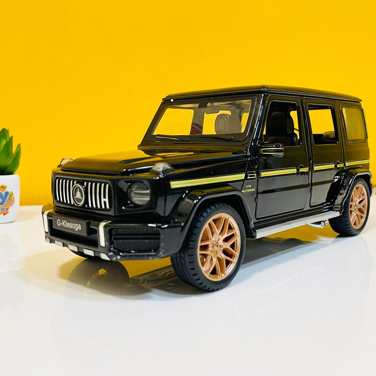 1:18 Scale Diecast Benz G63 V12 Turbo