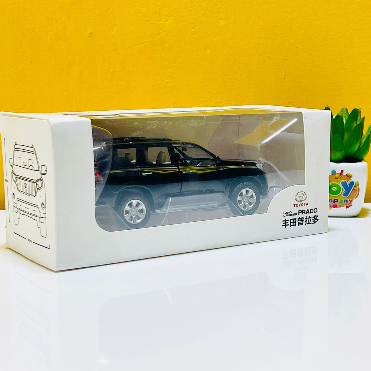 1:32 Scale Diecast Land Cruiser Prado - Lisenced Model