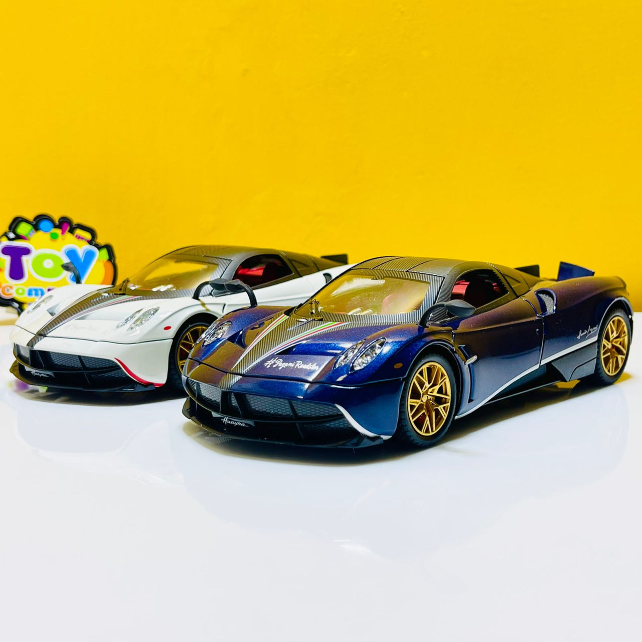 1:24 Diecast Pagani Huayra Dinastia