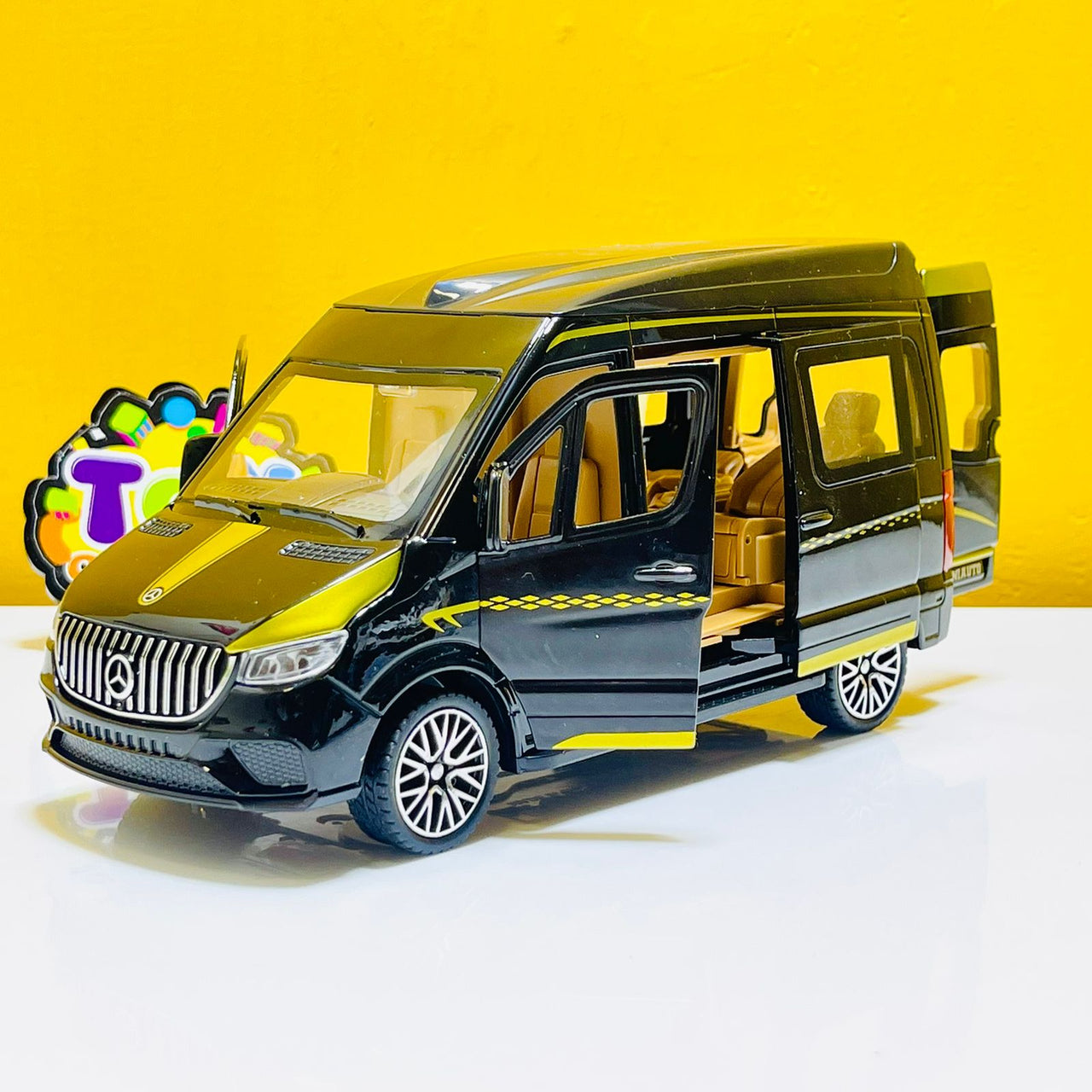 1:24 Diecast Mercedes Benz Sprinter MPV Van