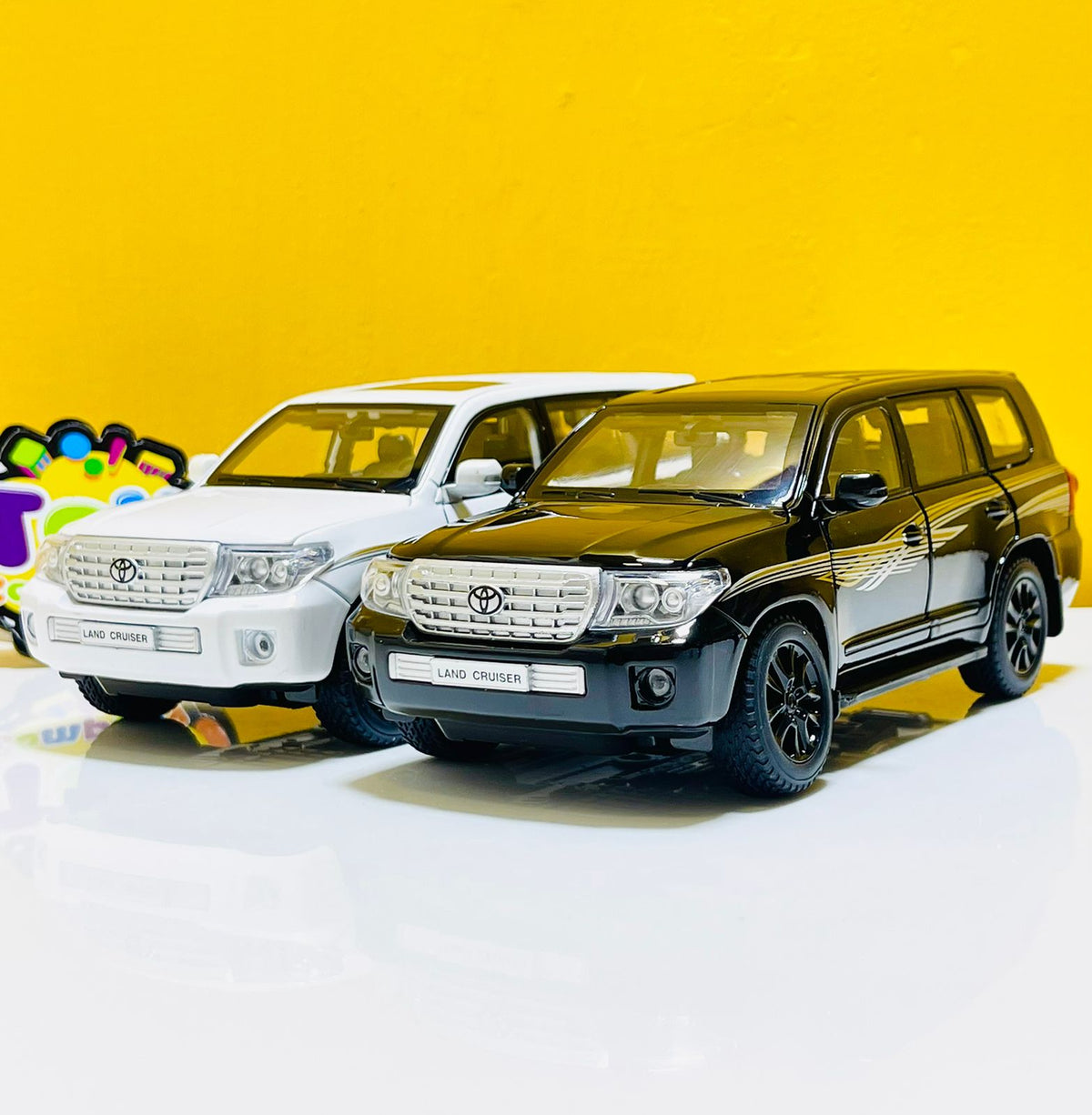 1:24 Scale Diecast Land Cruiser ZX - Licensed Model