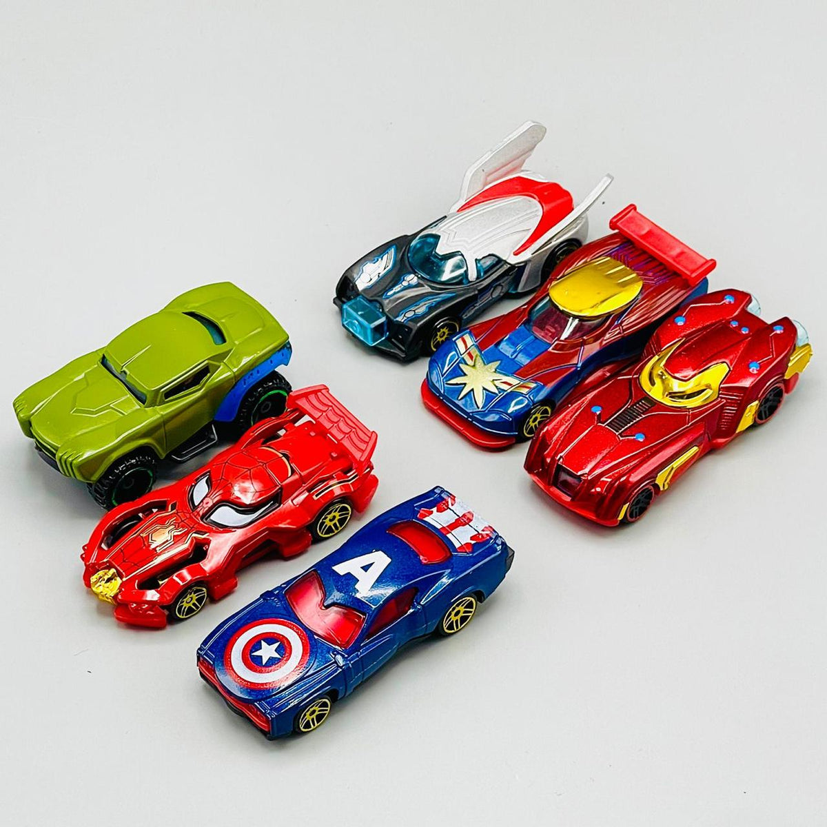 Hot Wheels Set of 6 Avengers Series Cars