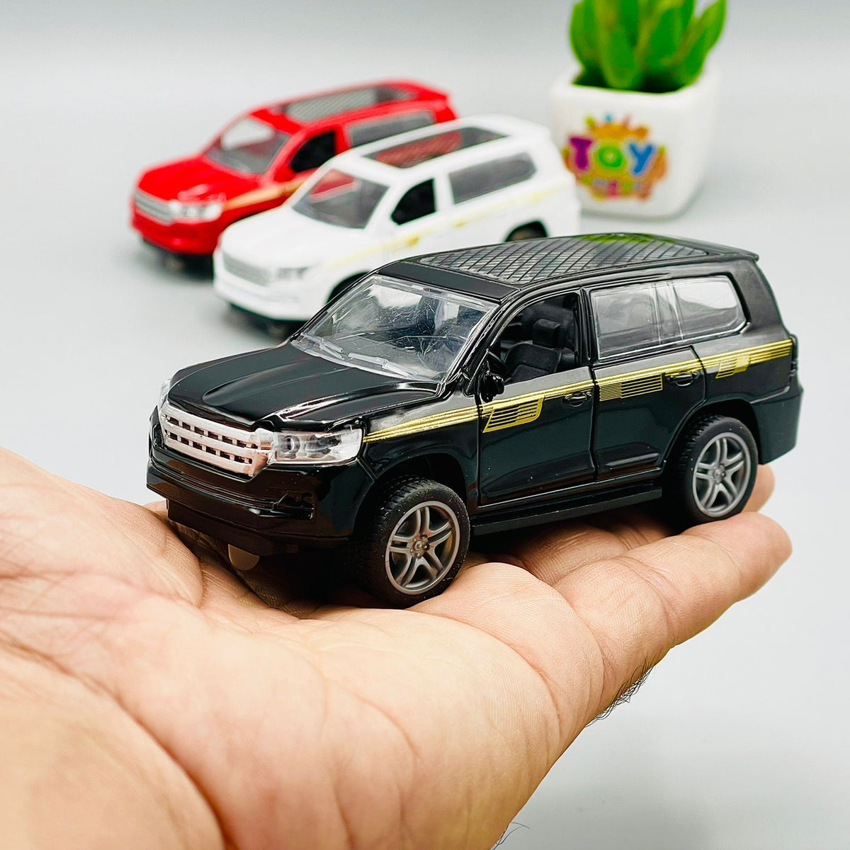 1:36 Scale Diecast Land Cruiser