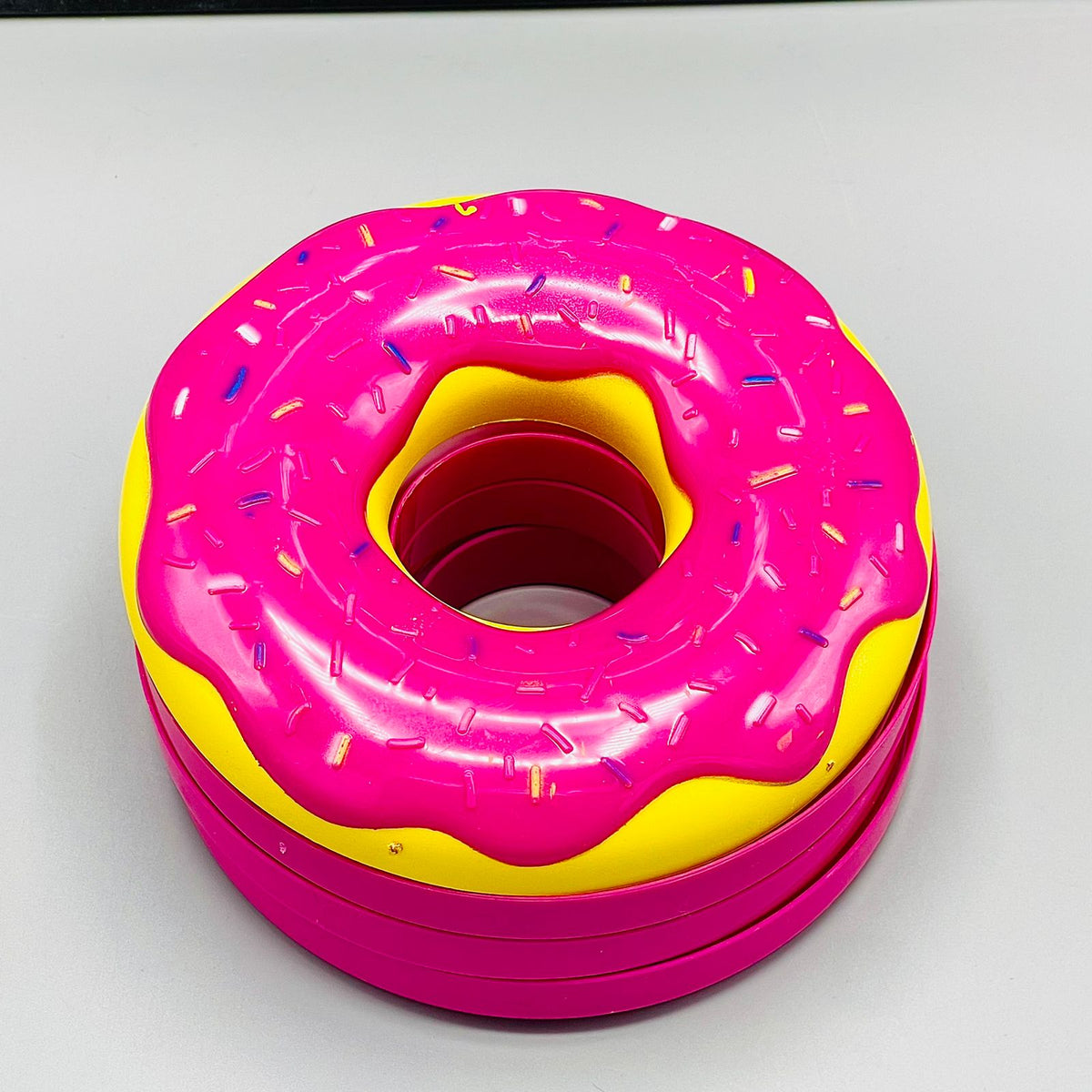 Donut Shaped Makeup Set