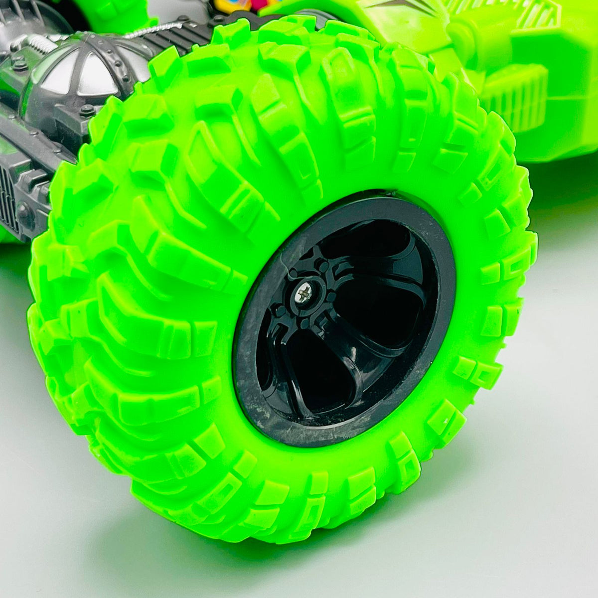 Stunt Moka 4 Wheel Drive Remote Control Car