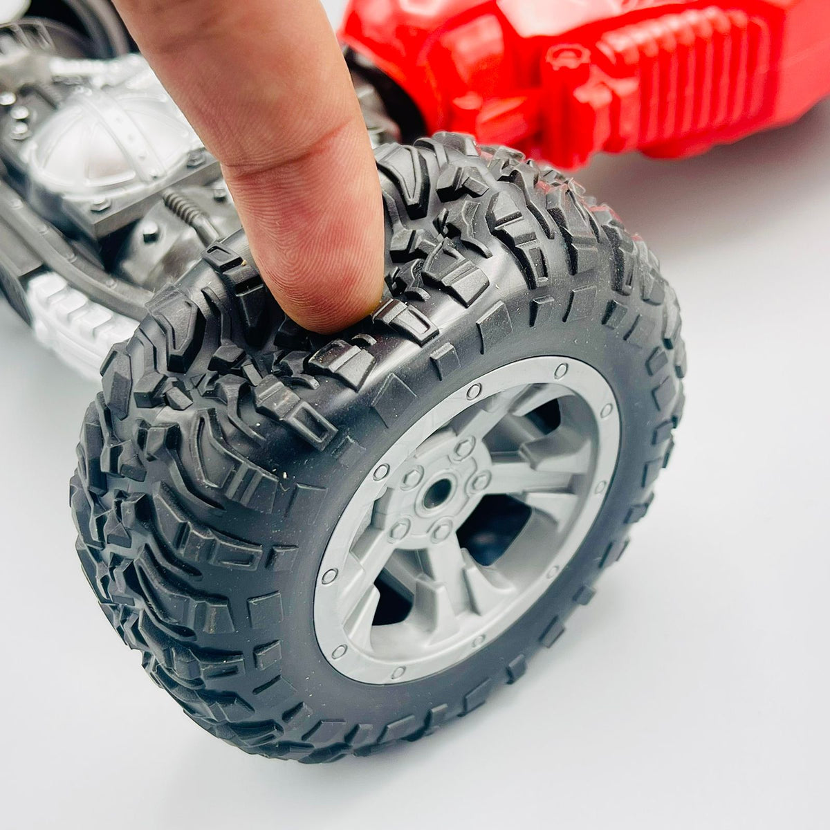 Remote Control Climbing Twisted Stunt Car