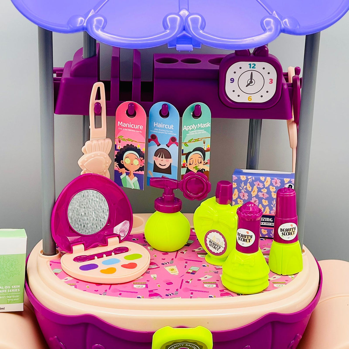 7 in 1 Happy Graffiti Beauty Set and Drawing Projector