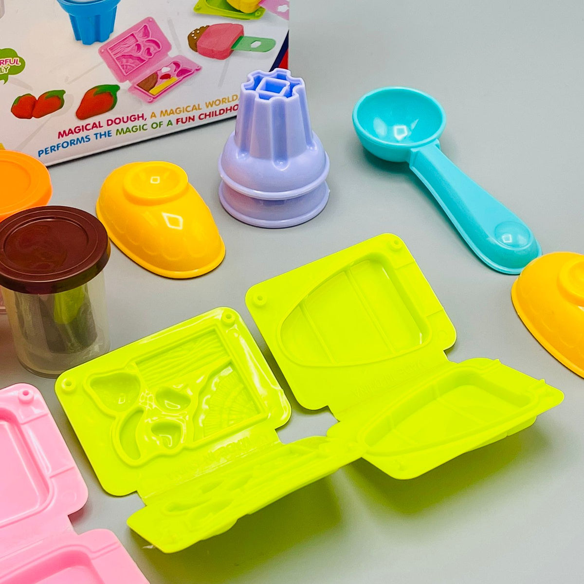 Ice Cream Double Twister Play Dough Set