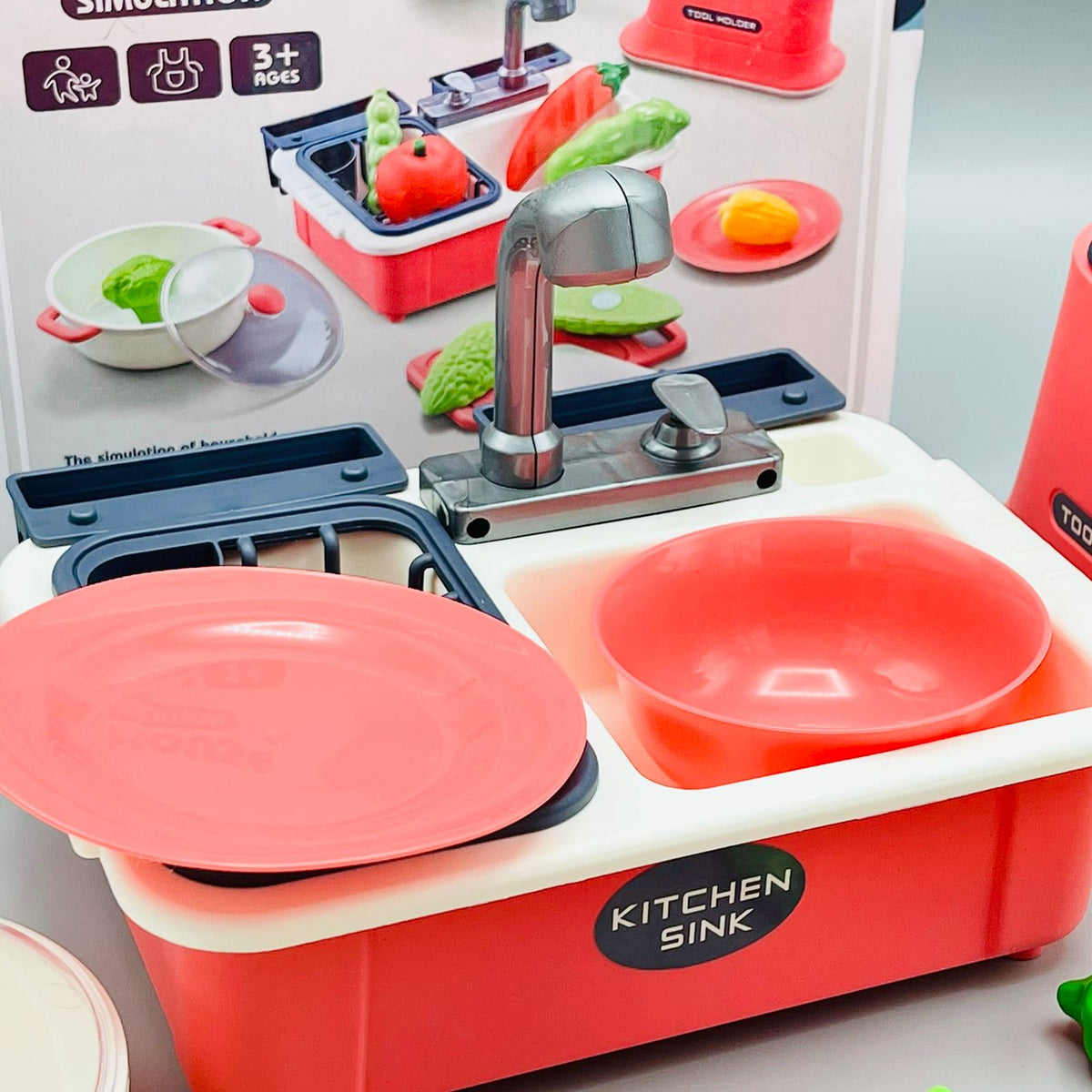 Play House Simulation Sink with Kitchen Accessories