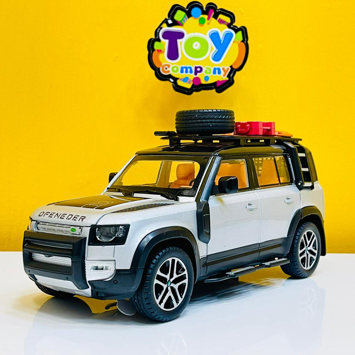 1:24 Diecast Off Road Land Rover Defender