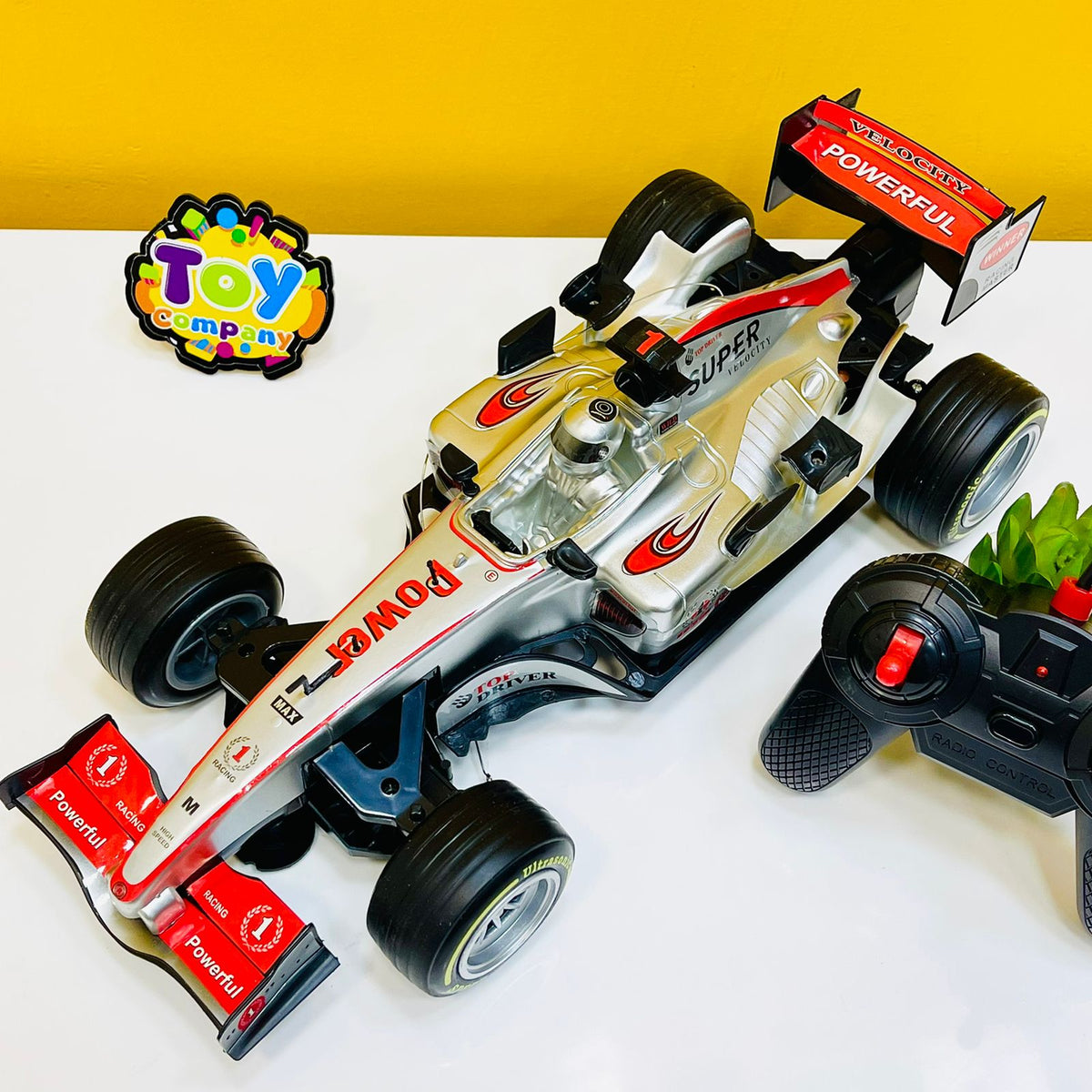 Rechargeable Remote Control Formula F1 Model Car