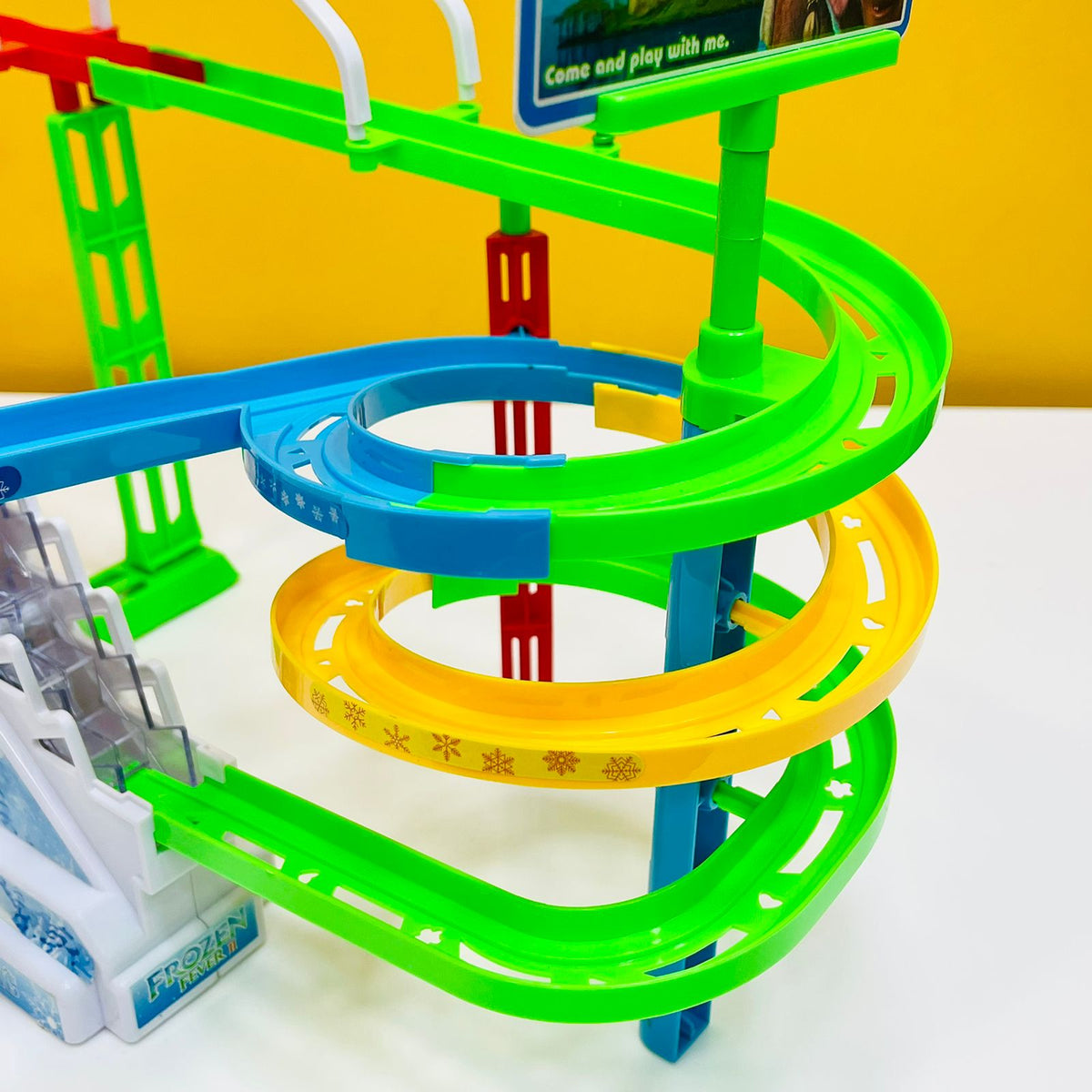 Penguin Chase & Race Track Set - Large