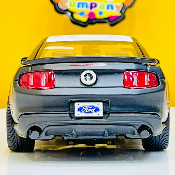 Maisto 1/24 Ford Mustang Boss 302
