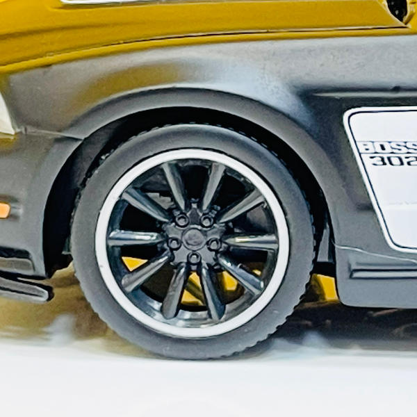 Maisto 1/24 Ford Mustang Boss 302