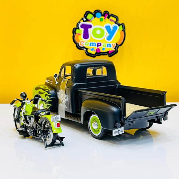 1/24 Maisto 1948 Ford F1 Pick-up with Motorcycle