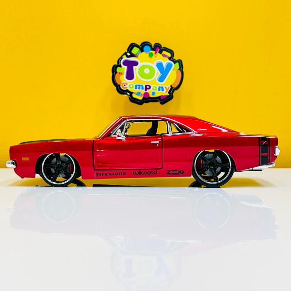Maisto 1/24 Classic Muscle 1969 Dodge Charger