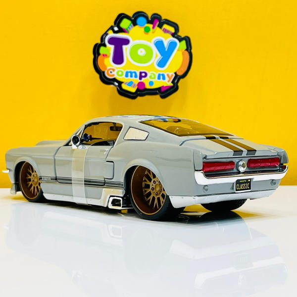 Maisto 1/24 Classic Muscle 1967 Ford Mustang