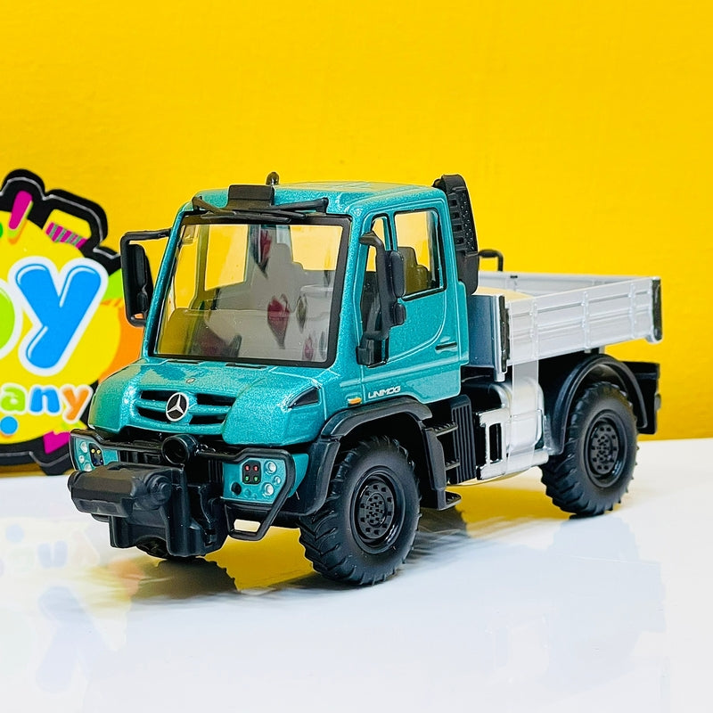 Maisto Diecast 1:36 Mercedes Benz Unimog Dump Truck